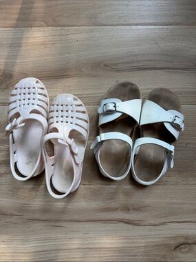 Cat&Jack sandals and jellies size 10 girls